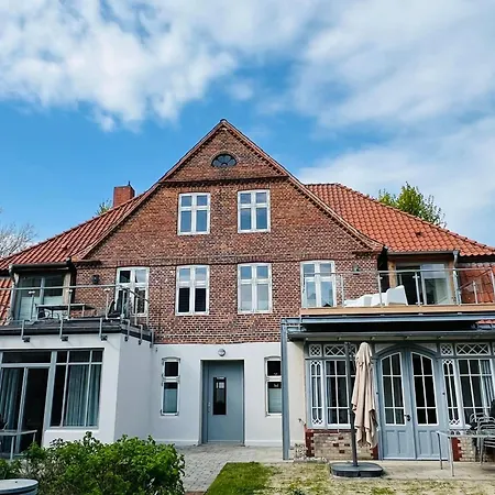 Lägenhet Gutshaus No4 *